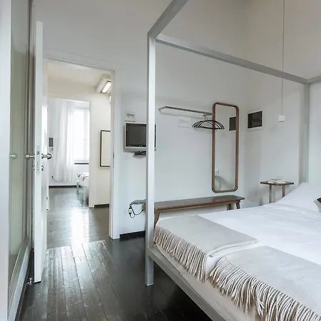Florence-floroom Pavone * Firenze